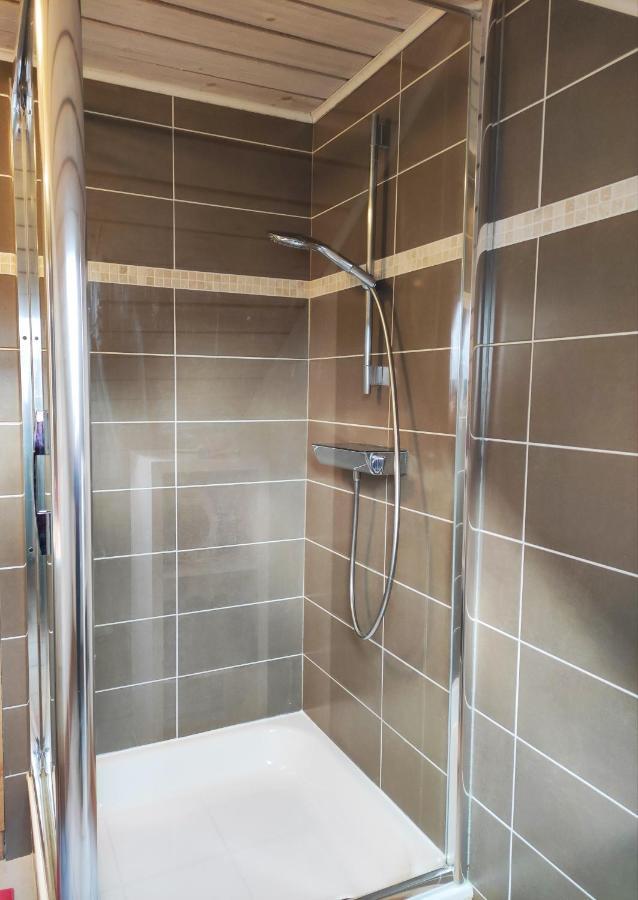 Lacs De L'Eau D'Heure Chez Oma Cerfontaine Ngoại thất bức ảnh